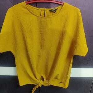 Roadster Mustard Tie Up top
